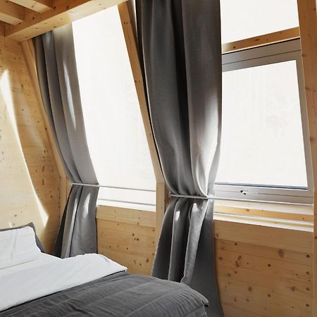 Mondholz - Urban Inn 24-7 Innsbruck Exteriér fotografie